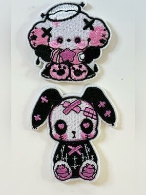 2 IRON OR SEW ON EMBROIDERED PATCHES KAWAII ANIMALS PINK BLACK GOTH
